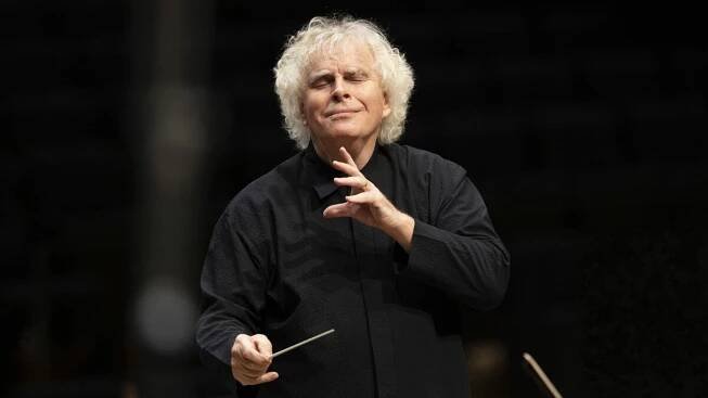 Sir Simon Rattle © BR\Astrid Ackermann