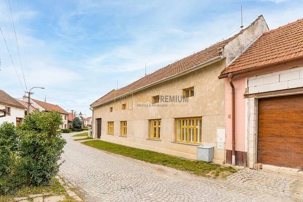 Prodej Dům, Bílovice - Včelary, okres Uherské Hradiště