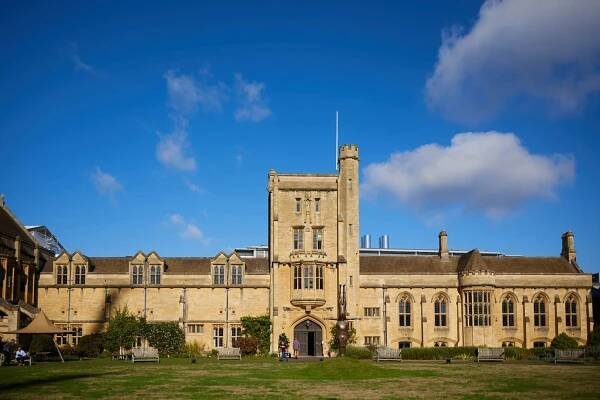 Make a Gift - Mansfield College