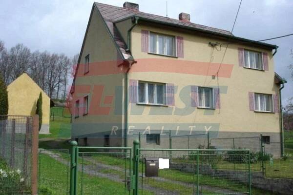PRODEJ RODINNÉHO DOMU NA ŠUMAVĚ