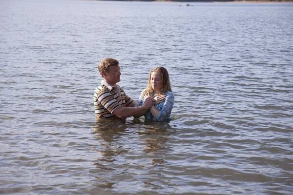 Jordan Cox, Erika Christensen - The Case for Christ - Z filmu