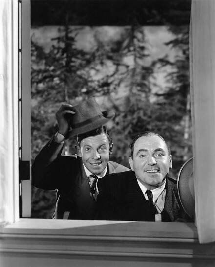 HAVING WONDERFUL CRIME, George Murphy, Pat O'Brien, 1945
