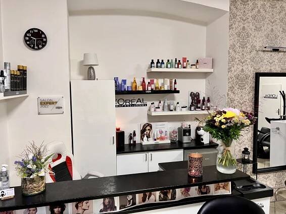 Kadeřnické studio Hair Therapy | Salon Expert