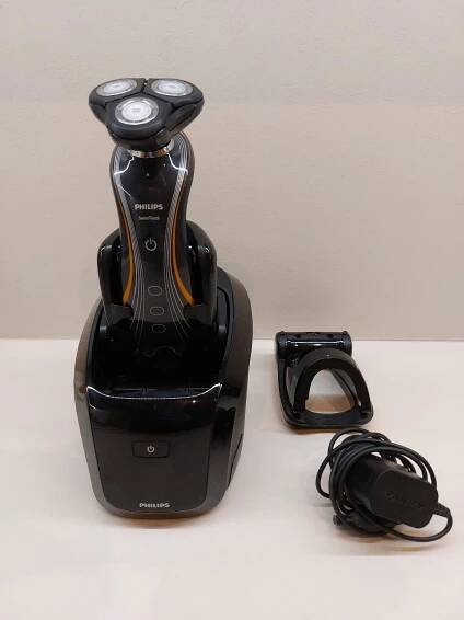 Holicí strojek philips 7000 SensoTouch