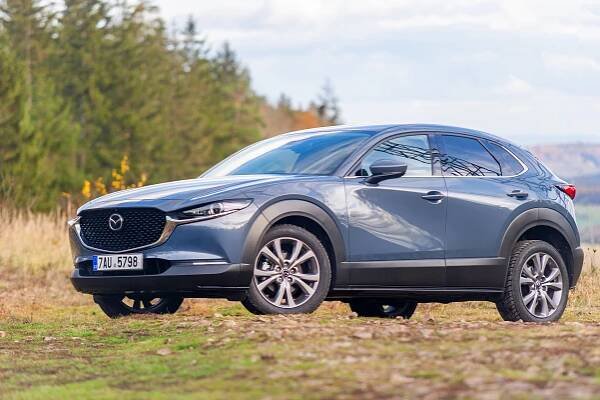 Otestovali jsme novou Mazdu CX-30! Trojka od Mazdy má konečně praktickou variantu. Na kolik vás vyjde?