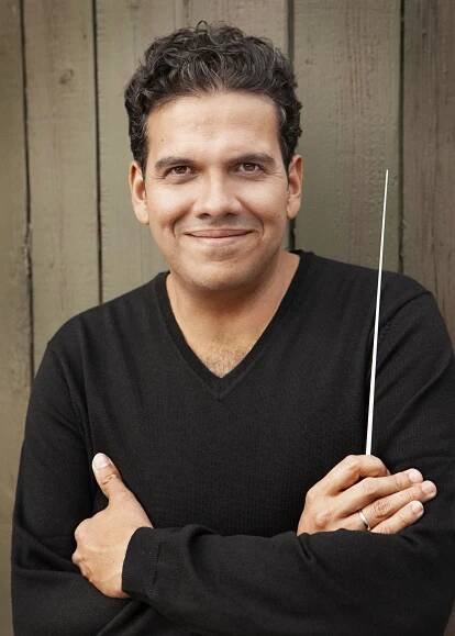Diego Garcia | Conductor | Photos