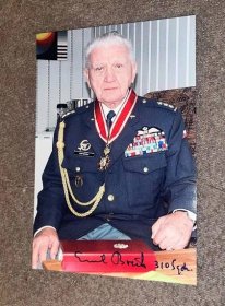 Generál Emil Boček - RAF, poslední žijící stíhací pilot - podpis/foto - Ostatní sběratelské předměty