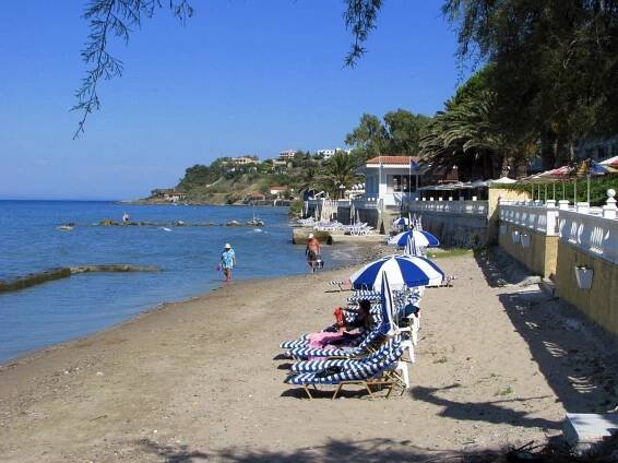 Argassi - pláž - Zakynthos