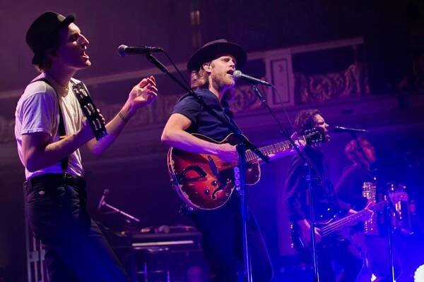 The Lumineers vyprodali pražskou Lucernu