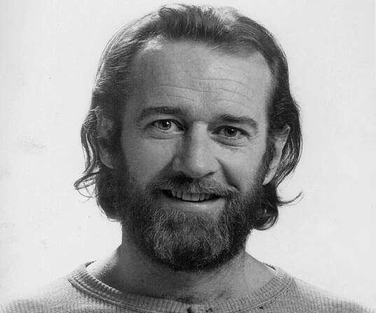 George Carlin Biography - Facts, Childhood, Family Life & Achievements