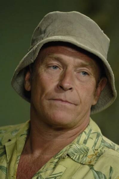 Agentura Jasno - Staří a neklidní - Z filmu - Corbin Bernsen