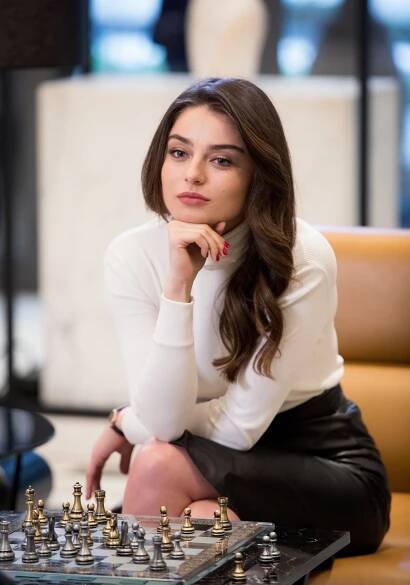 Ochránce - Epizoda 2 - Z filmu - Ayça Aysin Turan