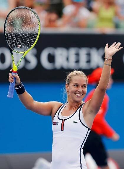 Schmiedlová září, Plíšková víc. Český tenis drtí slovenský