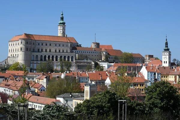 Sál na zámku v Mikulově potřebuje nové vytápění. Plánované akce přesunuli jinam