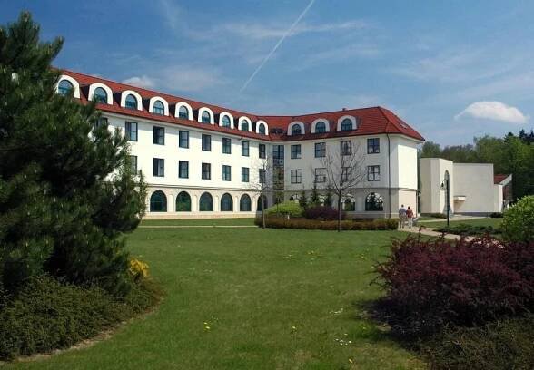 Lázeňský pavilon Veselý Plus Lázně Bohdaneč