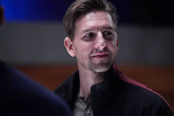Agenti S.H.I.E.L.D. - Skok - Z filmu - Maximilian Osinski