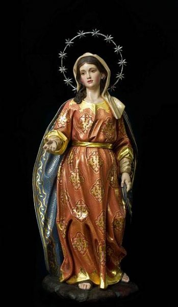 Reina de la familia - PÉREZ ROJAS | Escultor en Sevilla