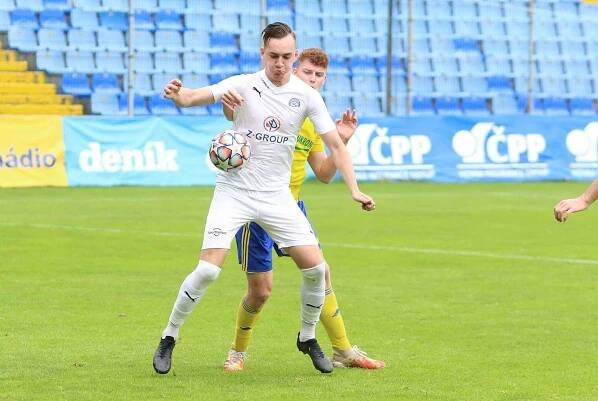 Fotbalisté Zlína B se v sobotu dopoledne utkali s juniorkou Slovácka.