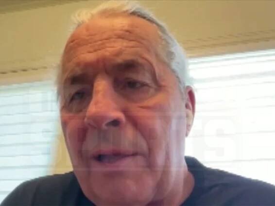 WWE Legend Bret Hart Rips Hulk Hogan, Always Been a Liar!