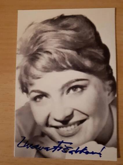 Fišárková Zuzana, herečka, fotografie s originálním autogramem - Ostatní sběratelské předměty