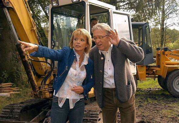 Zwei am großen See - Angriff aufs Paradies (E03) (2005)