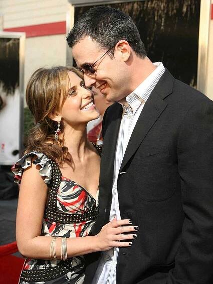 Sarah Michelle Gellar and Freddie Prinze Jr.