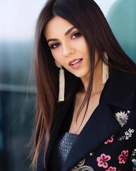 Victoria Justice – Face, Hair, Skin, Lip, Eye, Eyelash, L…