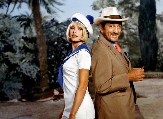 V dobrodružném filmu Rumový bulvár (1971) si zahrál s Brigitte Bardot. 