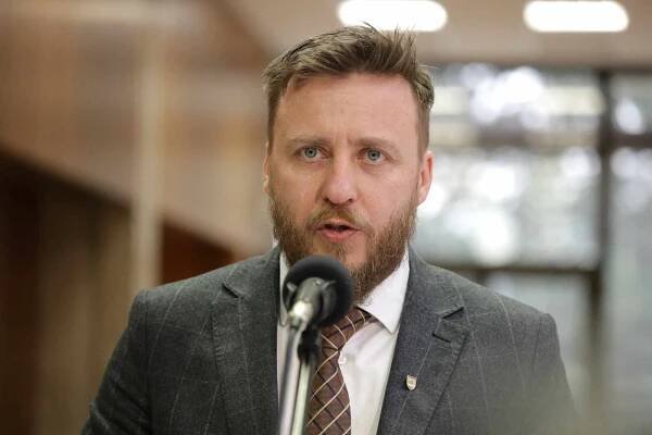 Riadenie pandémie bude preverovať