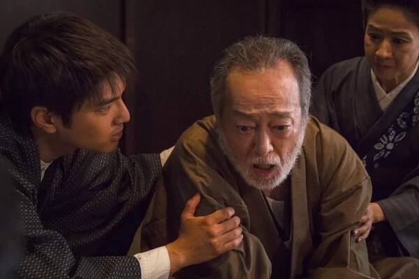 Asato Ide, Tacuja Nakadai - Aru mači no takai entocu - Z filmu