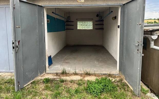 Prodej garáž - Vyškov, 682 01, 20 m2