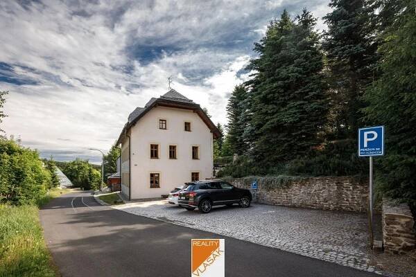 Prodej rekreačního domu a garáže v Loučné pod Klínovcem, obrázek č.25