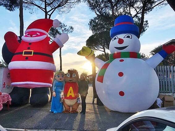 Mascotte e Gonfiabili - Vendita mascotte, giochi gonfiabili, macchinari per feste.