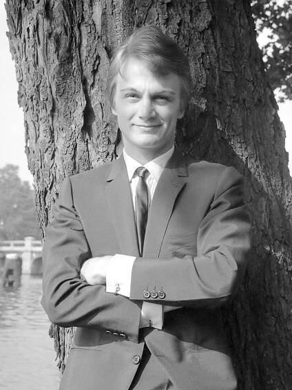 Soubor:Claude François (1965).jpg – Wikipedie