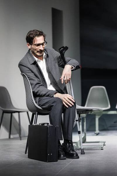 DAS THEATER AN DER EFFINGERSTRASSE - Presse
