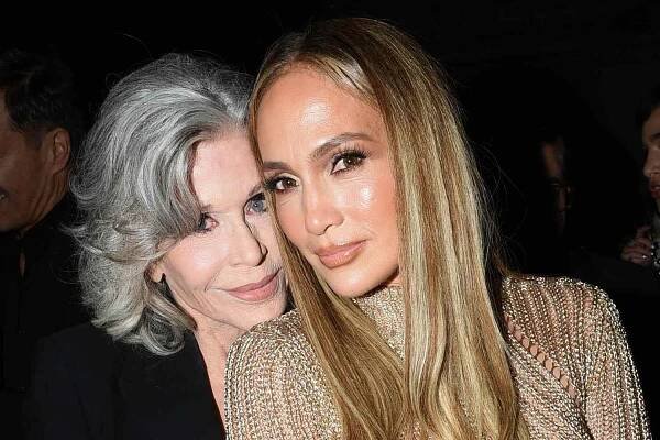 Jane Fonda & Jennifer Lopez Attend a Pre-Oscar Party in L.A., Plus Naomi Campbell, Samuel L. Jackson and More