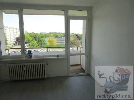 Pronájem bytu 1+1 Česká Lípa 7 500 Kč za měsíc, foto 1