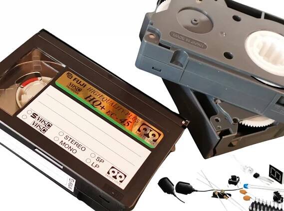 DVD box