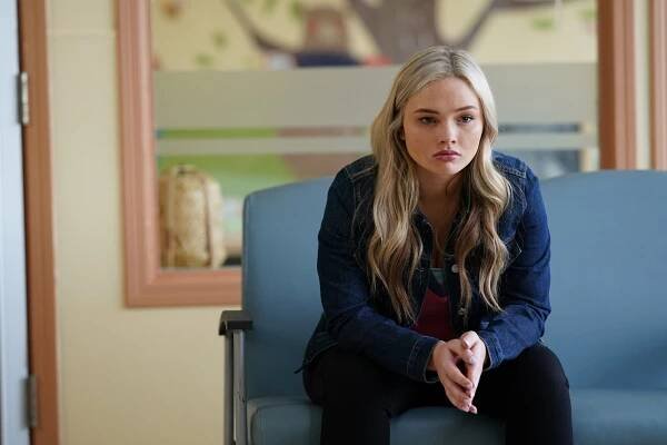 Natalie Alyn Lind - Stalo se v Montaně - Vlci jsou po krvi - Z filmu
