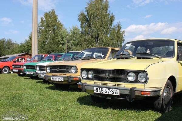 13. SRAZ PŘÍZNIVCŮ VOZŮ ŠKODA ŽELIV < srazy škodovek < galerie < skoda-virt.cz