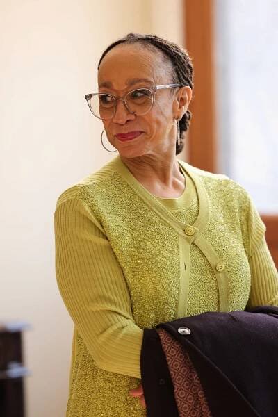 Nemocnice Chicago Med - Spin a Yarn, Get Stuck in Your Own String - Z filmu - S. Epatha Merkerson