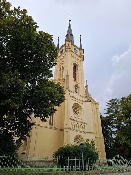 Evangelický kostel - Čáslav - Sakrální architektura - Monumentální - kostely, kláštery - Středočeský kraj - Čáslav