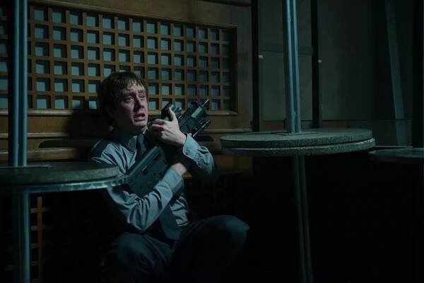 Chad Lindberg - Sekuriťák - Z filmu