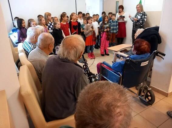ZŠ Svoboda nad Úpou | Alzheimer Home