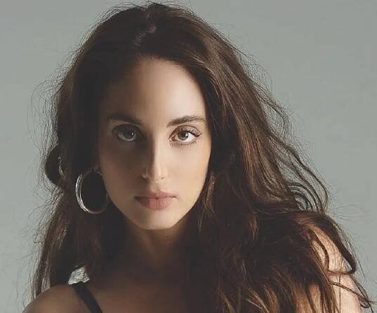 Alexa Ray Joel Biography - Facts, Childhood, Family Life & Achievements
