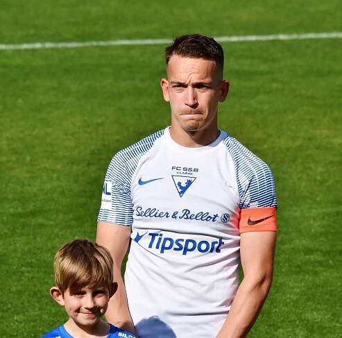 Dynamo se rozloučilo se šesti hráči včetně stálic, první posilou Jan Suchan