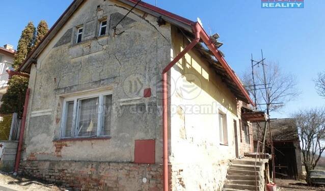 Prodej rodinného domu, 25 m2, Dobrovice | Reality.iDNES.cz 