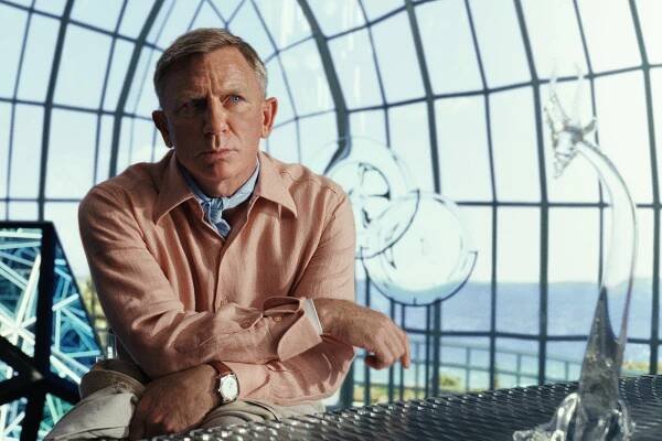 Detective Benoit Blanc (Daniel Craig) returns in "Glass Onion: A Knives Out Mystery."