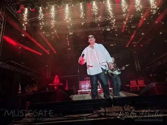 Report z 90’s Kiss Party – Loket, 30. srpna 2025 (2025) na MUSICGATE.cz (projděte bránou do světa hudby)