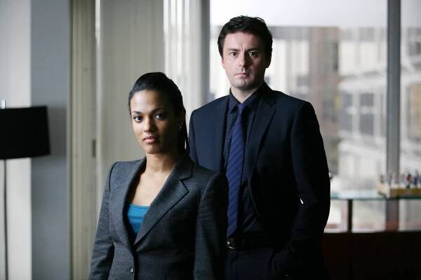 Zákon a pořádek: Spojené království - Tick Tock - Promo - Freema Agyeman, Dominic Rowan